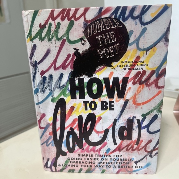 How to Be Love(d) - Picture 1 of 3